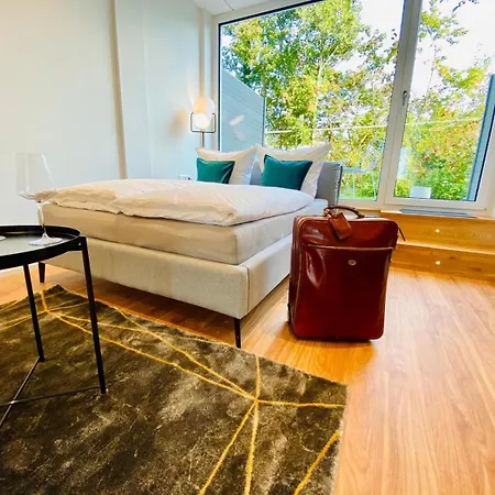 Motel42 - Business *